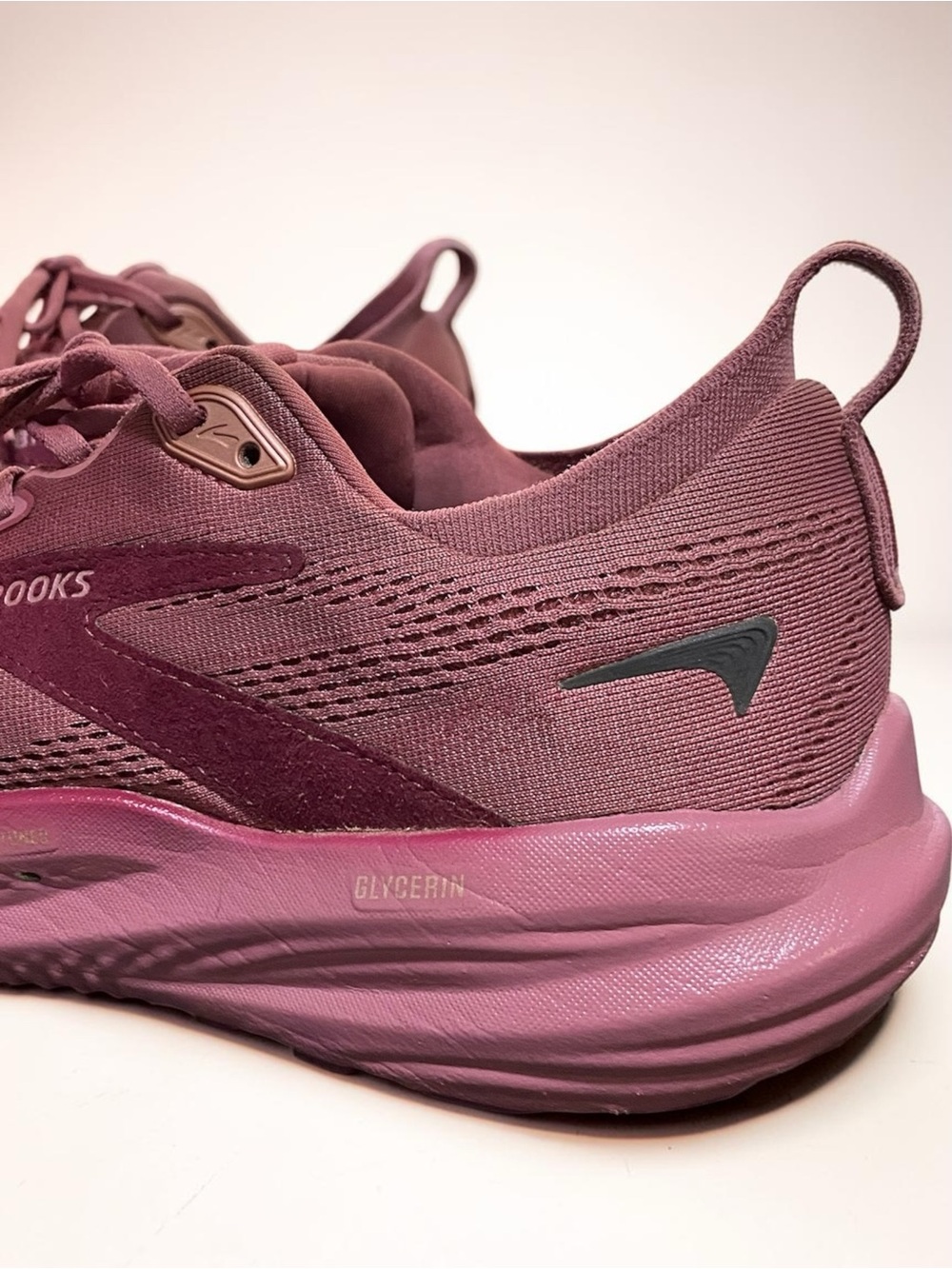 Brooks Glycerin 22 Berry Burgundy Rose Athletic Running Shoes Women’s 11 M - Picture 2 of 12